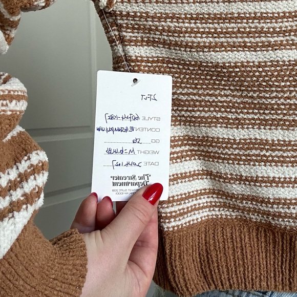 Multi Stripe Cropped Long Sleeve Crew Nreck Pullover - Picture 4 of 6